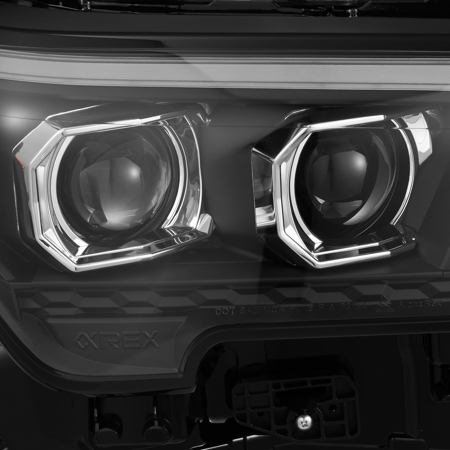24-25 Toyota 4Runner/Tacoma LUXX-Series LED Projector Headlights Black - Apollo Off-Road