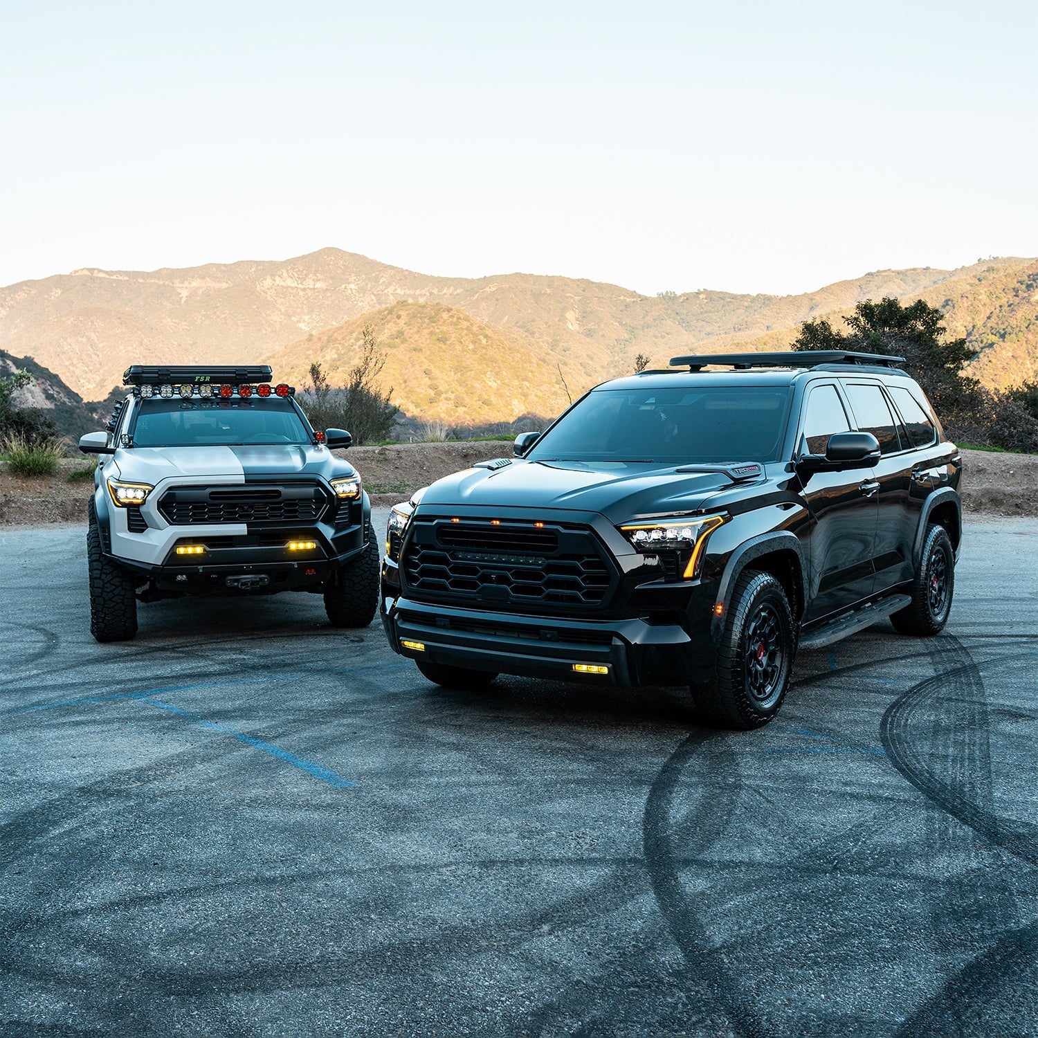 24-26 Toyota Tacoma / 22-26 Tundra/Sequoia / 25-26 4Runner DoubleTap Dual Color LED Projector Fog Lights - Apollo Off-Road