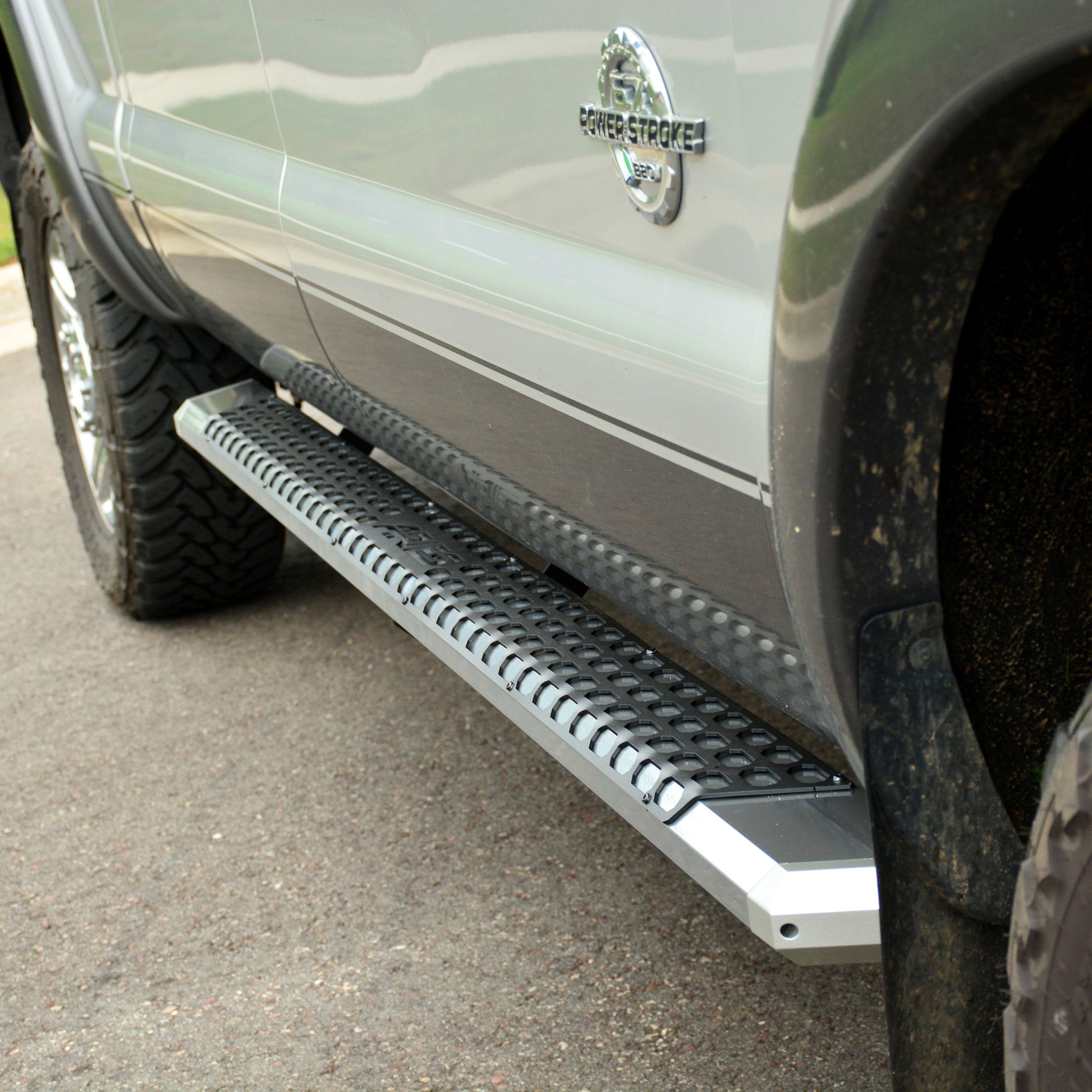 ARIES AdvantEDGE 5-1/2" x 91" Chrome Aluminum Side Bars, 1999-2016 Ford F-250/F-350/F-450 Super Duty