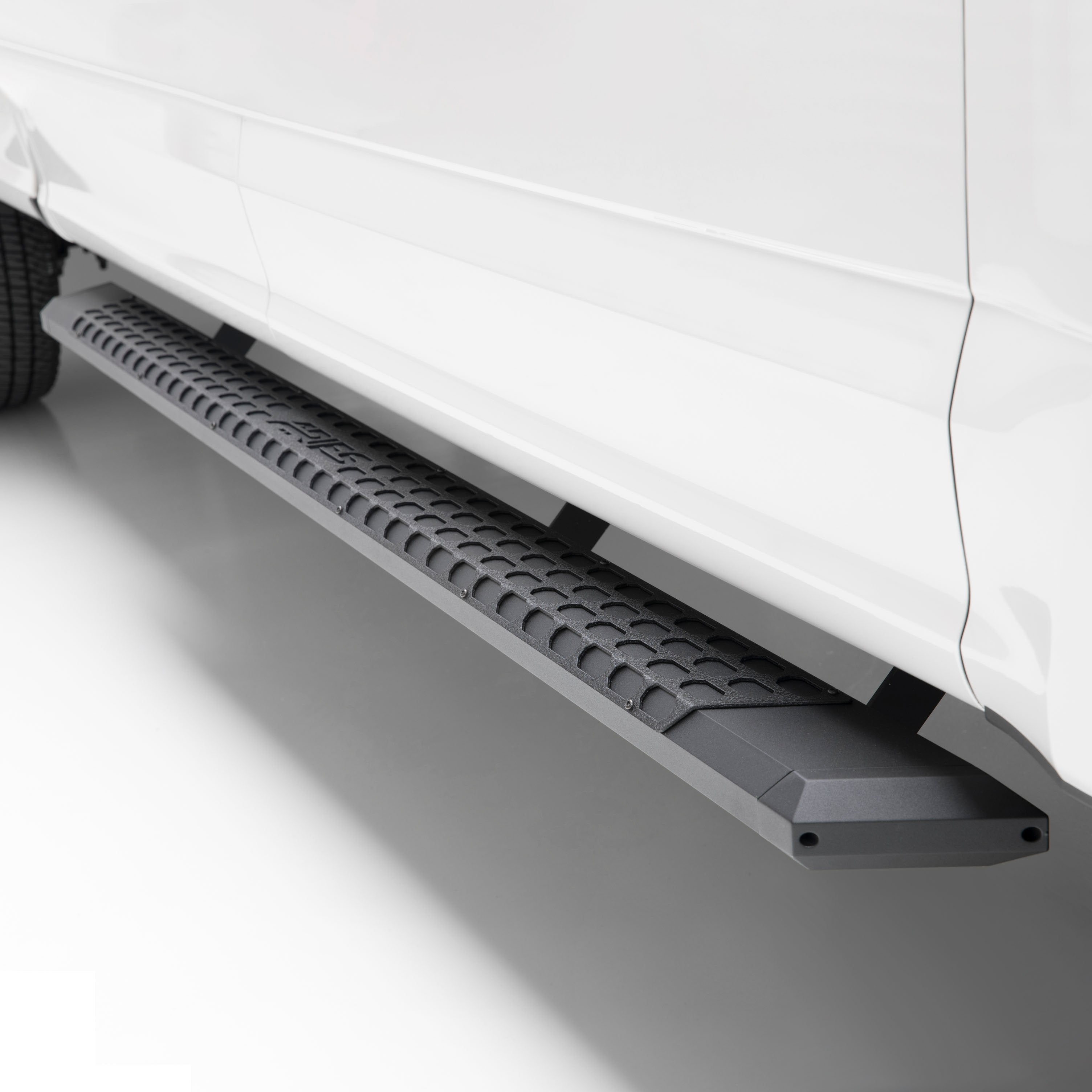 ARIES AdvantEDGE 5-1/2" x 75" Black Aluminum Side Bars, 2011-2026 Dodge Durango