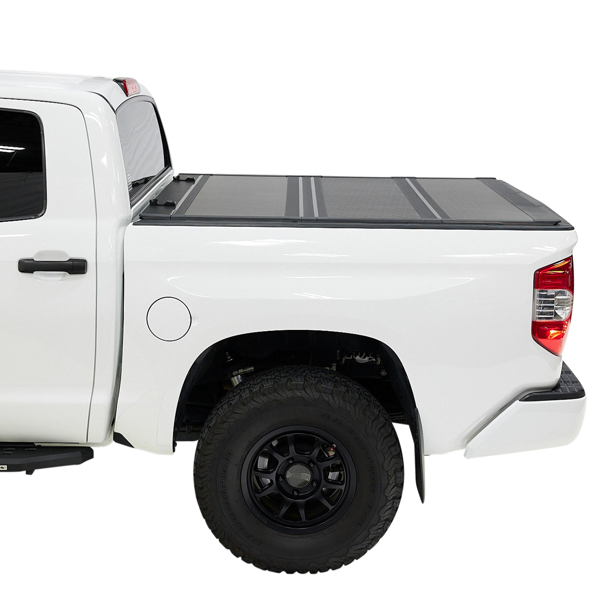 Bed Guard Folding Tonneau Cover 2007-2021 Toyota Tundra Smittybilt