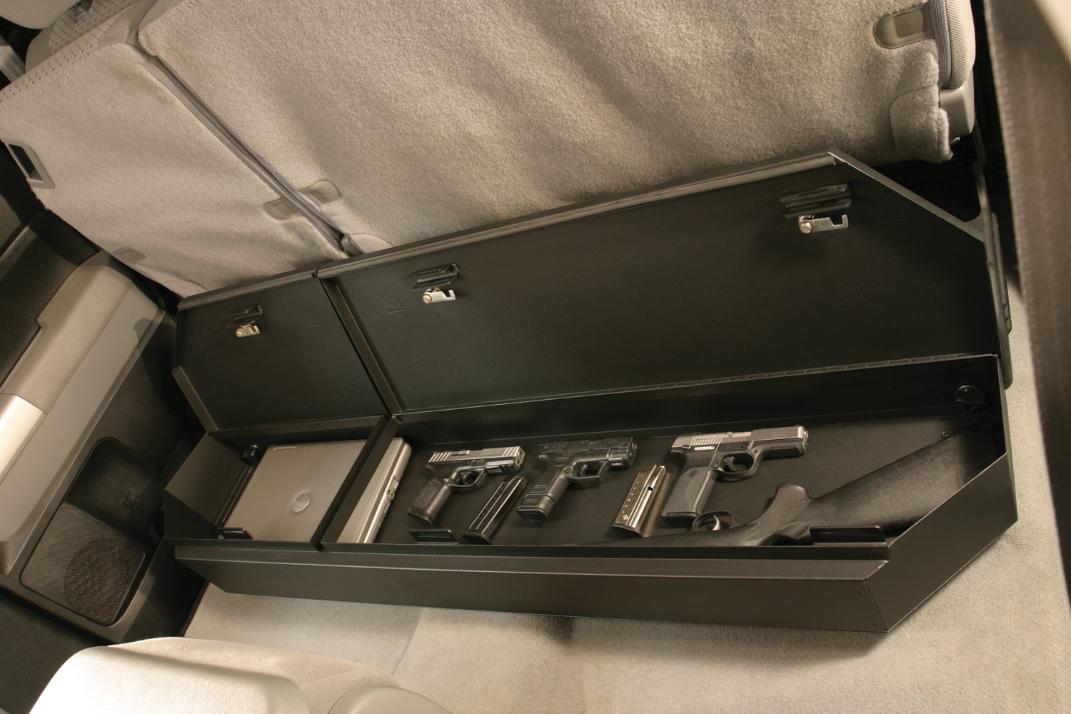 Rear Underseat Lockbox - 07-21 Tundra w/ Double Crew Cab Excludes CrewMax Black Tuffy Security Products