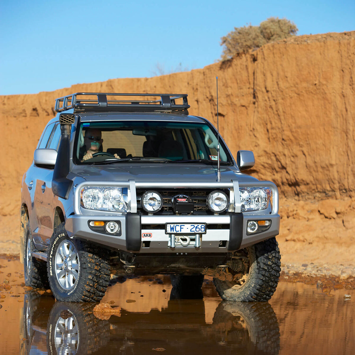 08-11 Toyota Land Cruiser Winch Bumper - Apollo Off-Road