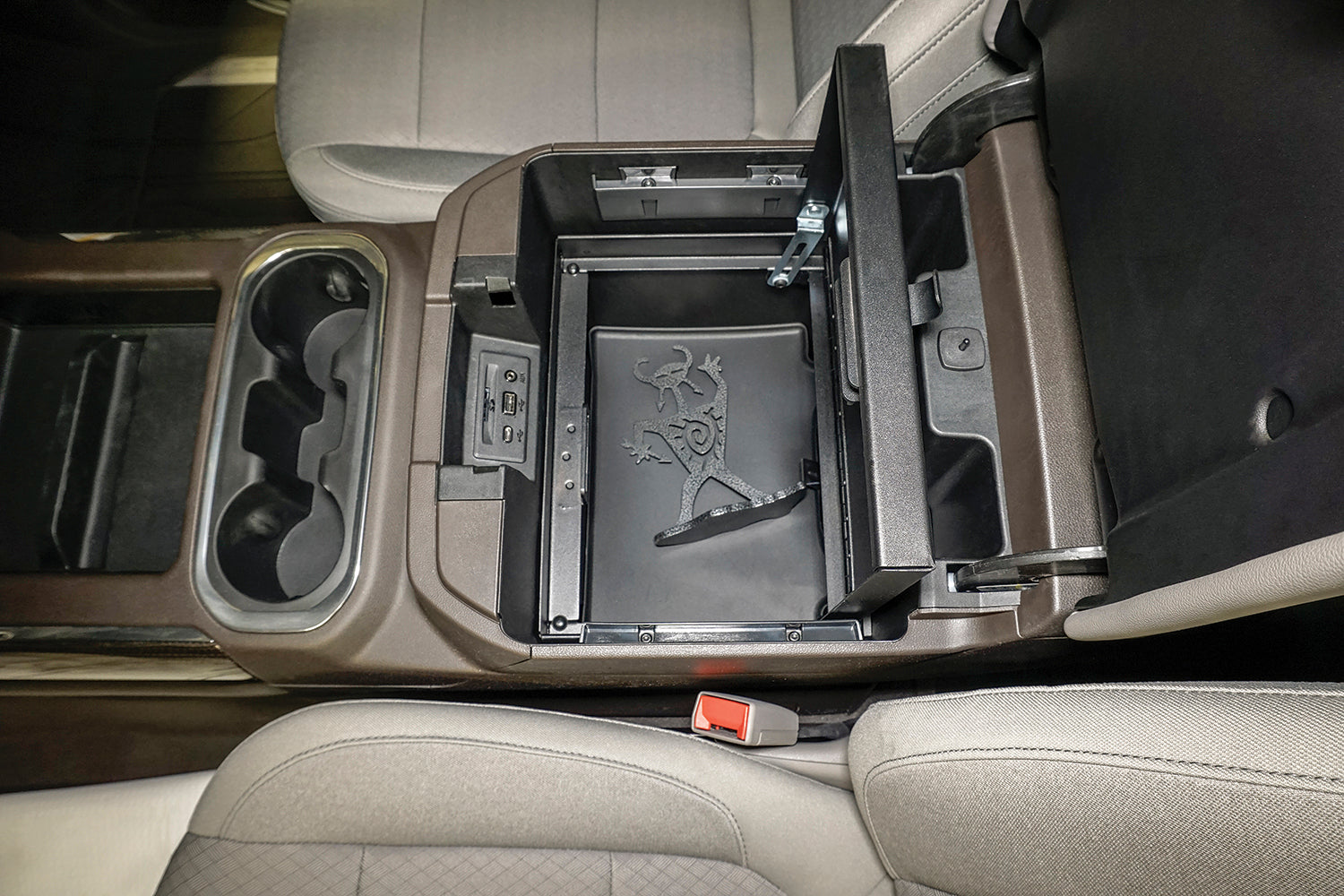 Console Safe Chevy/GMC Silverado/Sierra w/o Wireless Charging Pad 2019-2025 | Standard KeyTuffy Security Products