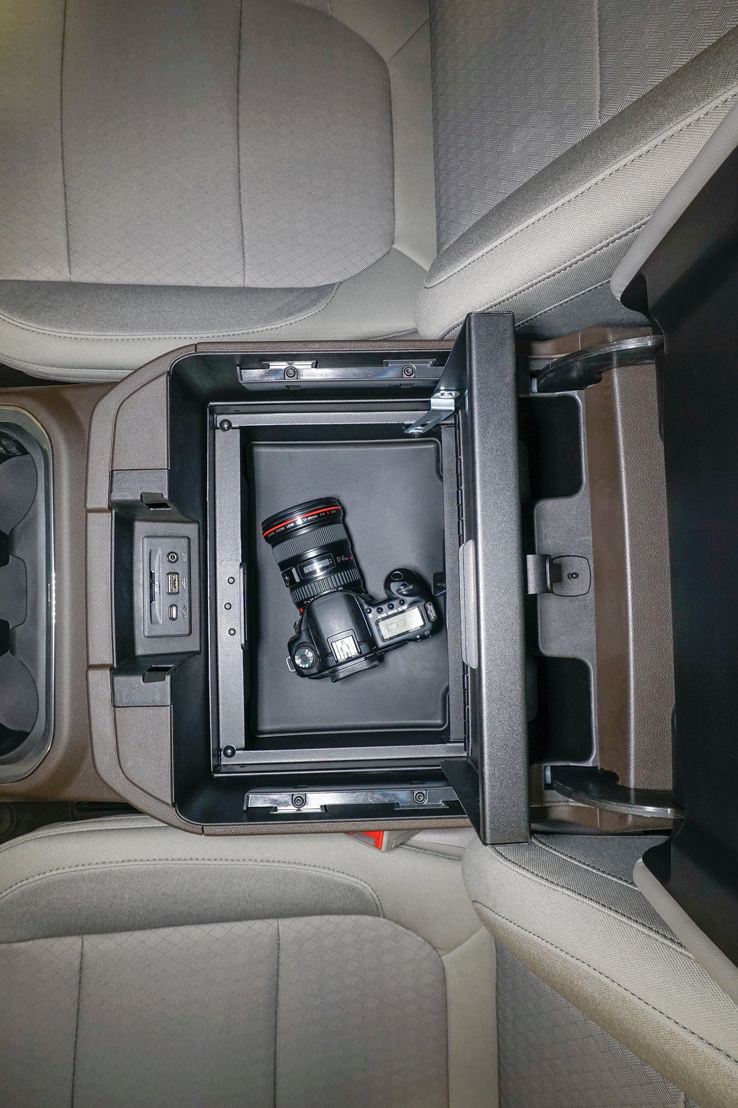 Console Safe Chevy/GMC Silverado/Sierra w/o Wireless Charging Pad 2019-2025 | Standard KeyTuffy Security Products