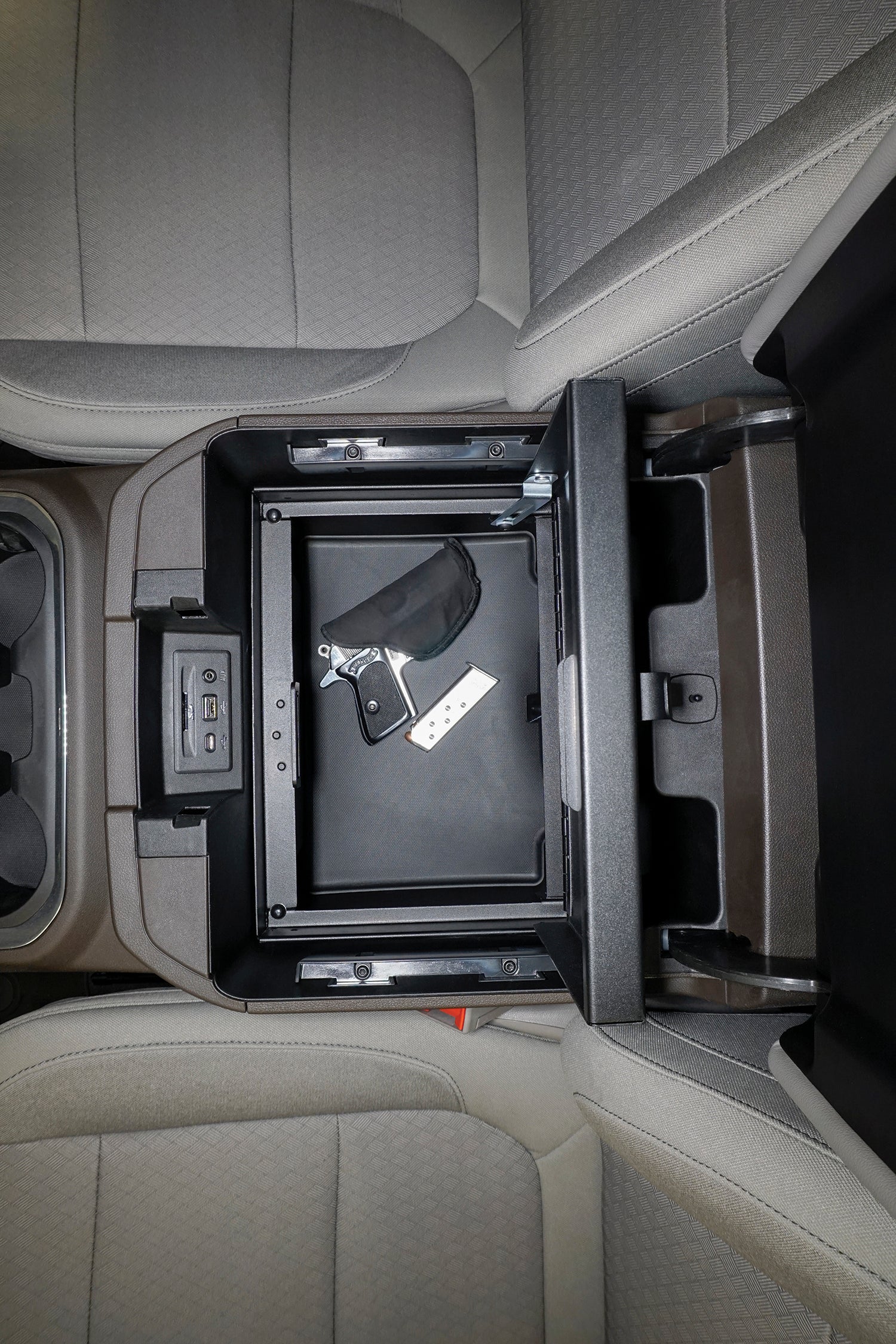 Console Safe Chevy/GMC Silverado/Sierra w/o Wireless Charging Pad 2019-2025 | Standard KeyTuffy Security Products