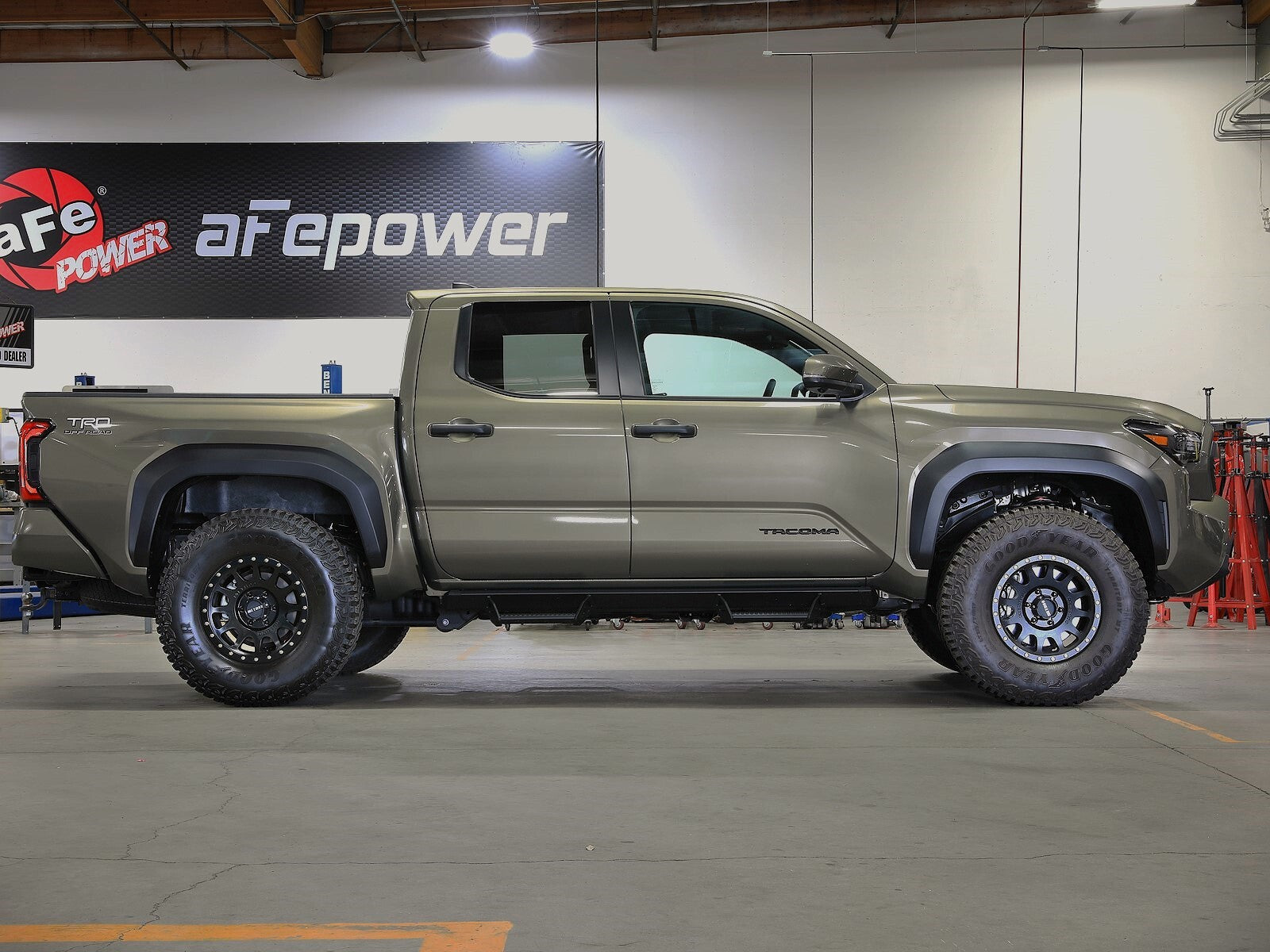 aFe Control 1.5 Inch Leveling Kit Red Toyota Tacoma 24-26 4WD