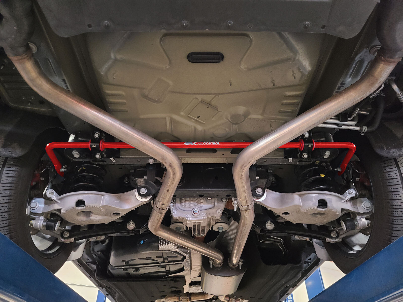 aFe Control Sway Bar Ford Explorer St 20-26 V6-3.0L Twin Turbo