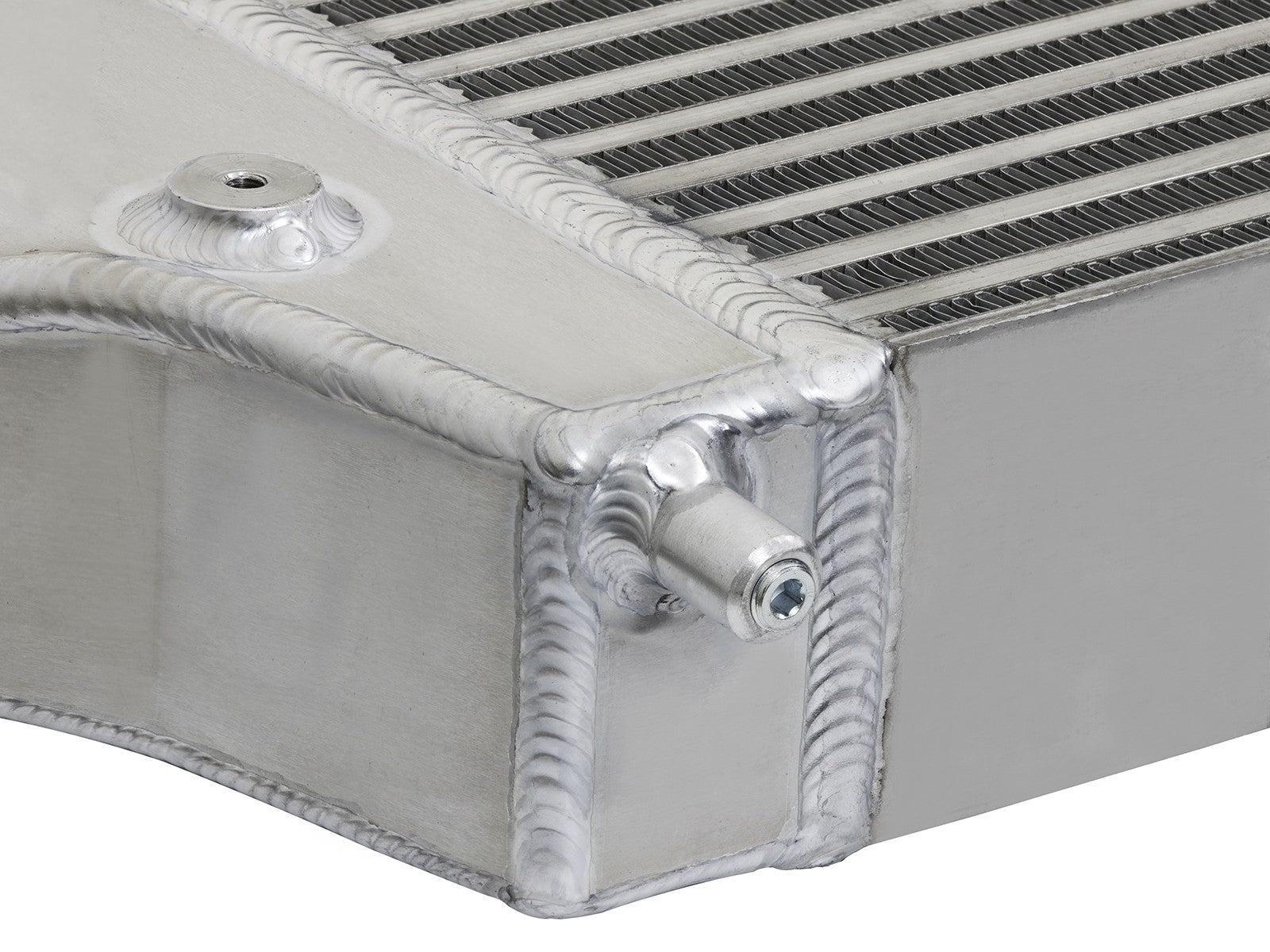 BladeRunner GT Series Intercooler Nissan Titan Xd 16-19 V8-5.0L Turbo Diesel