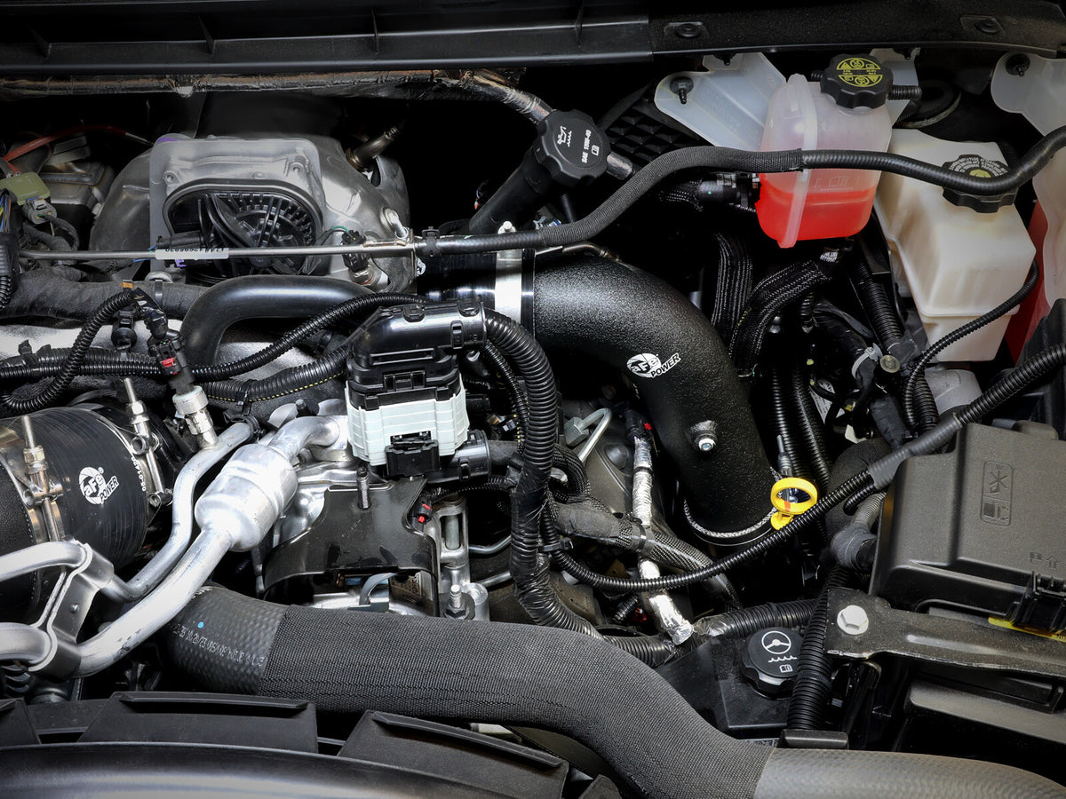 BladeRunner 3 Inch Aluminum Hot and Cold Charge Pipe Kit Black GM Diesel Trucks 20-23 V8-6.6L Turbo Diesel L5P