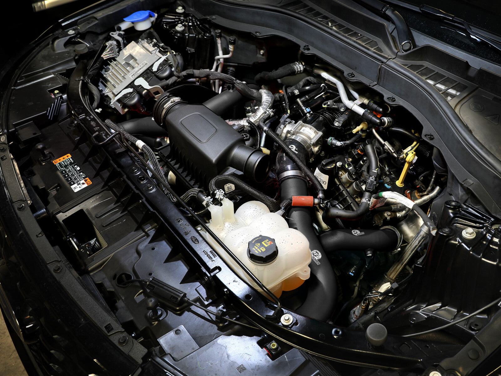 BladeRunner 2-3/4 Inch Aluminum Cold Charge Pipe Ford Explorer St 20-24 V6-3.0L Twin Turbo
