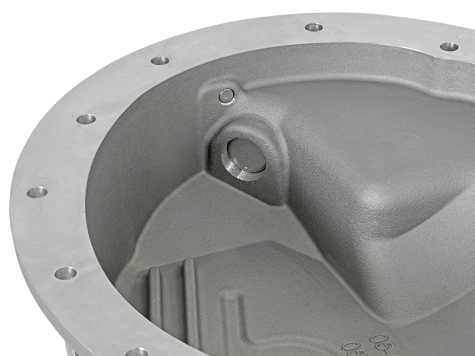 Street Series Rear Differential Cover Raw w/ Machined Fins Nissan Titan Xd 16-19 V8-5.0L Turbo Diesel (Aam 9.5-14)