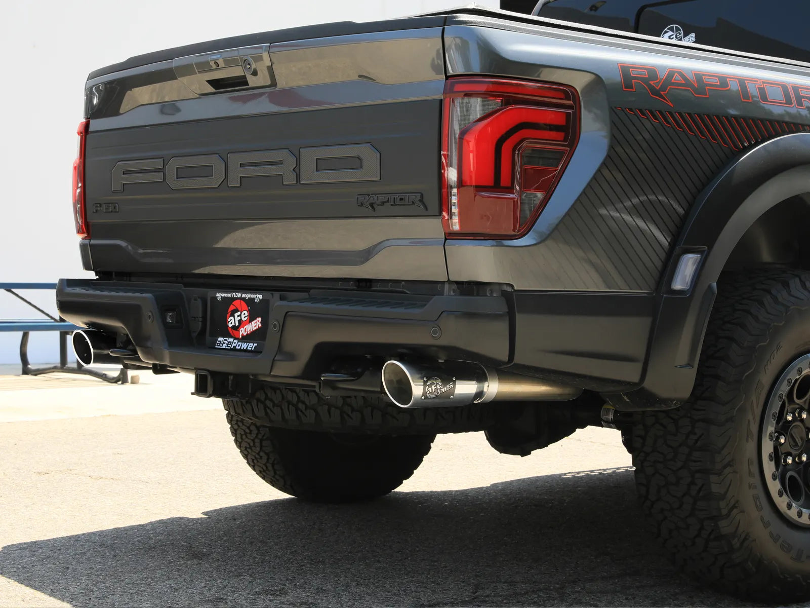 2021-25 Ford Raptor/2023-25 Ford Raptor R Vulcan Series 3 IN to 3-1/2 IN Stainless Steel Cat-Back Exhaust System