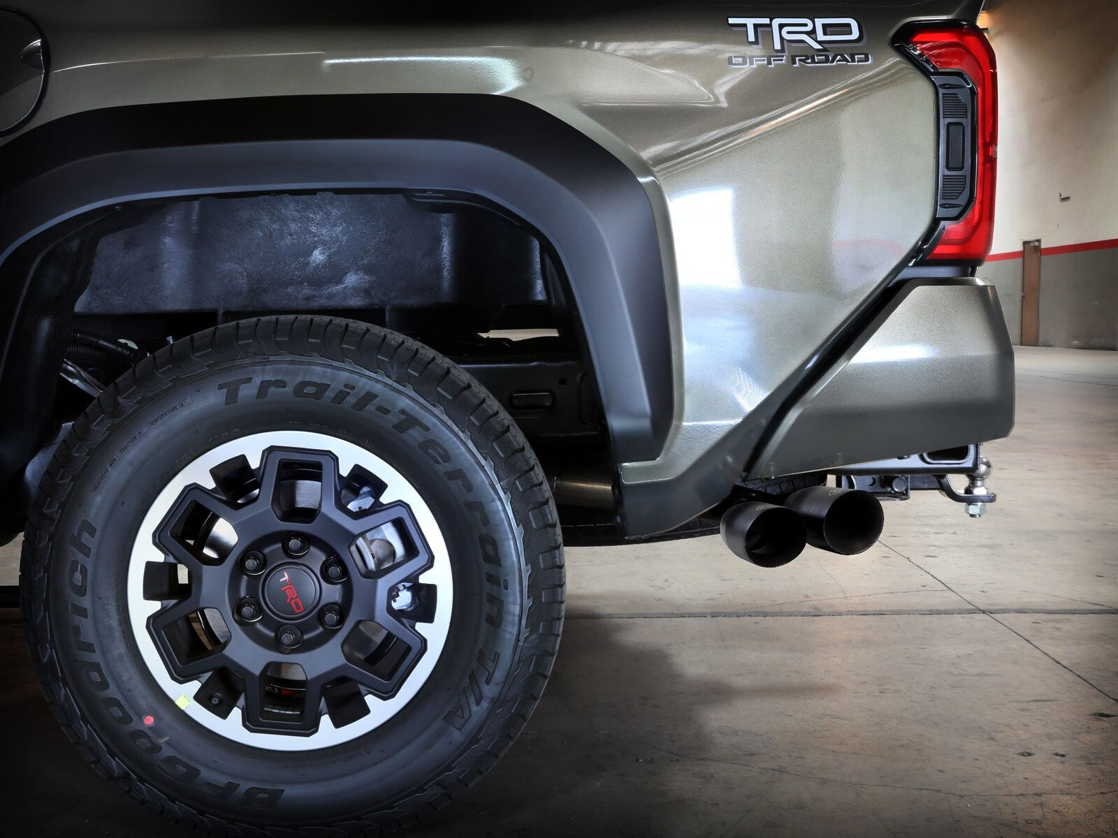 Vulcan Series 2-1/2 Inch to 3 Inch Stainless Steel Cat-Back Exhaust Toyota Tacoma 24-26 L4-2.4L Turbo Slant Cut