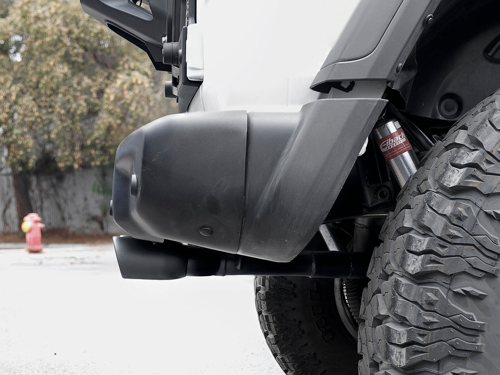 Rebel Series 2-1/2 Inch 304 Stainless Steel Cat-Back Exhaust Jeep Wrangler (Jl) 18-26 V6-3.6L Rear center