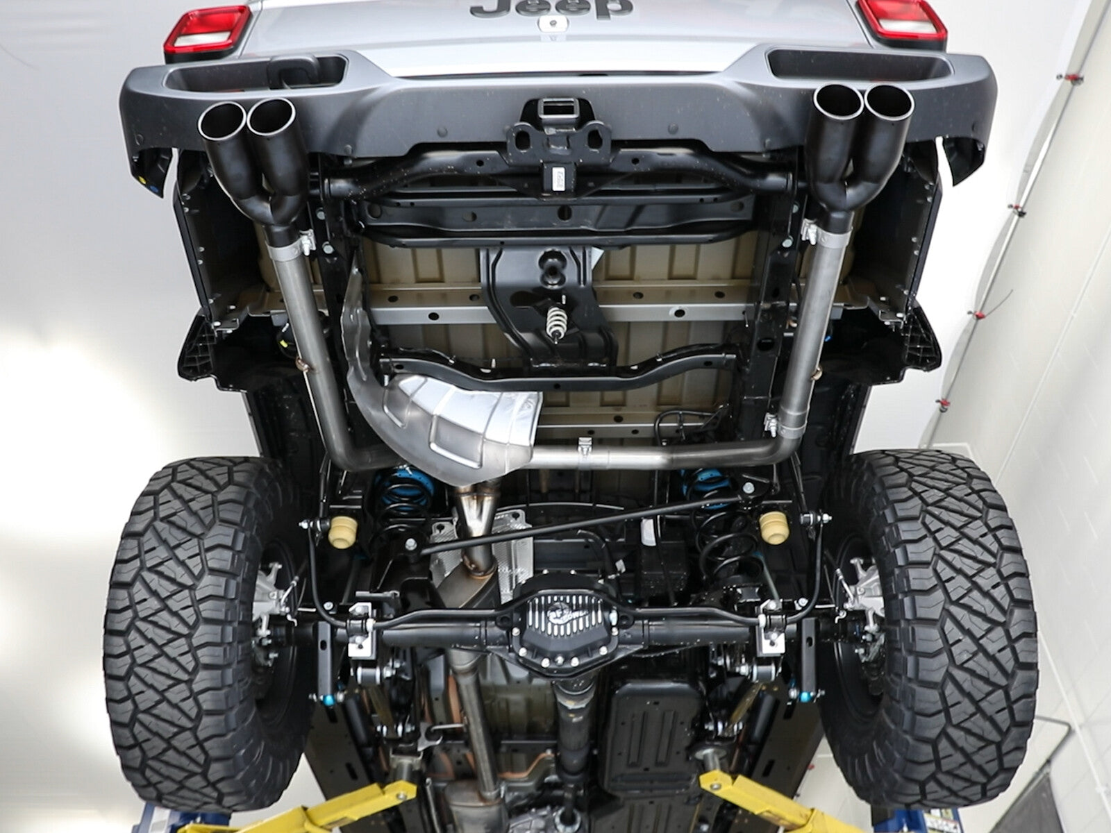 Vulcan Series 3 Inch to 2-1/2 Inch 304 Stainless Steel Cat-Back Exhaust Jeep Gladiator (Jt) 20-26 V6-3.6L