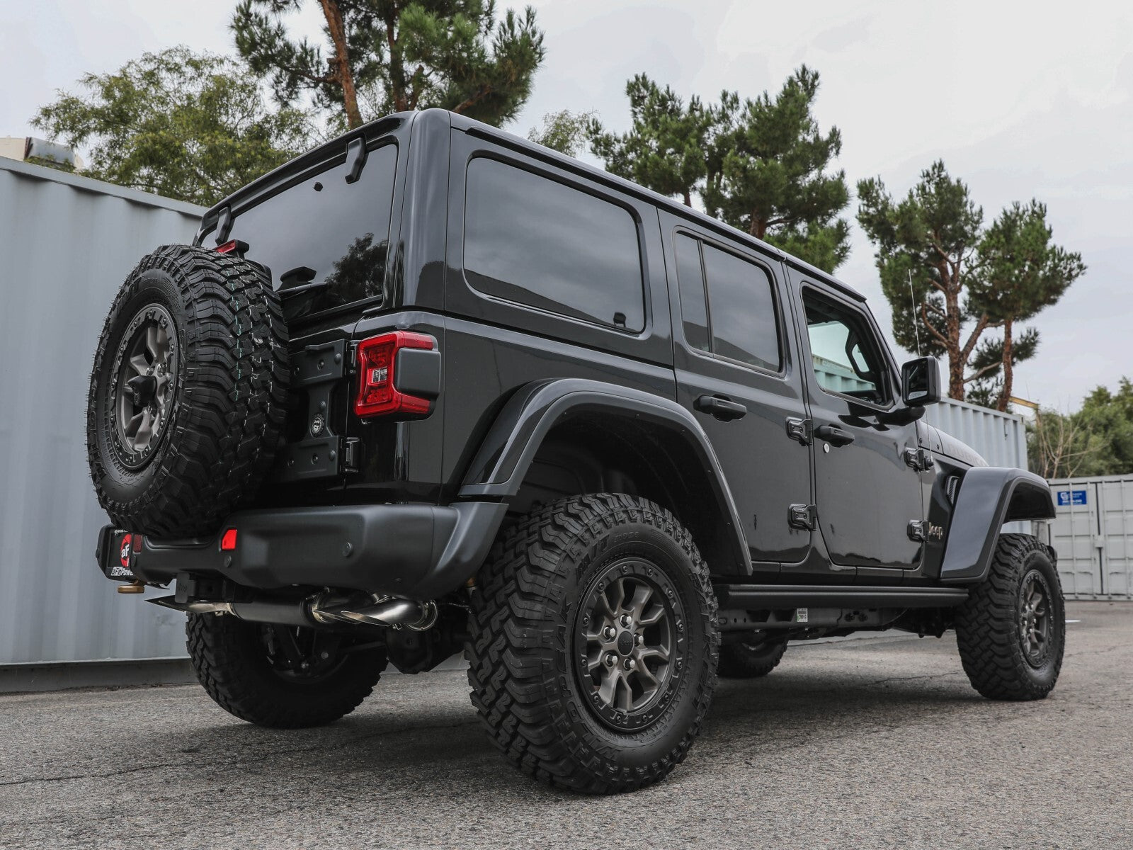 Vulcan Series 2-1/2 Inch to 3 Inch Stainless Steel Cat-Back Exhaust System Jeep Wrangler 392 21-26 V8-6.4L