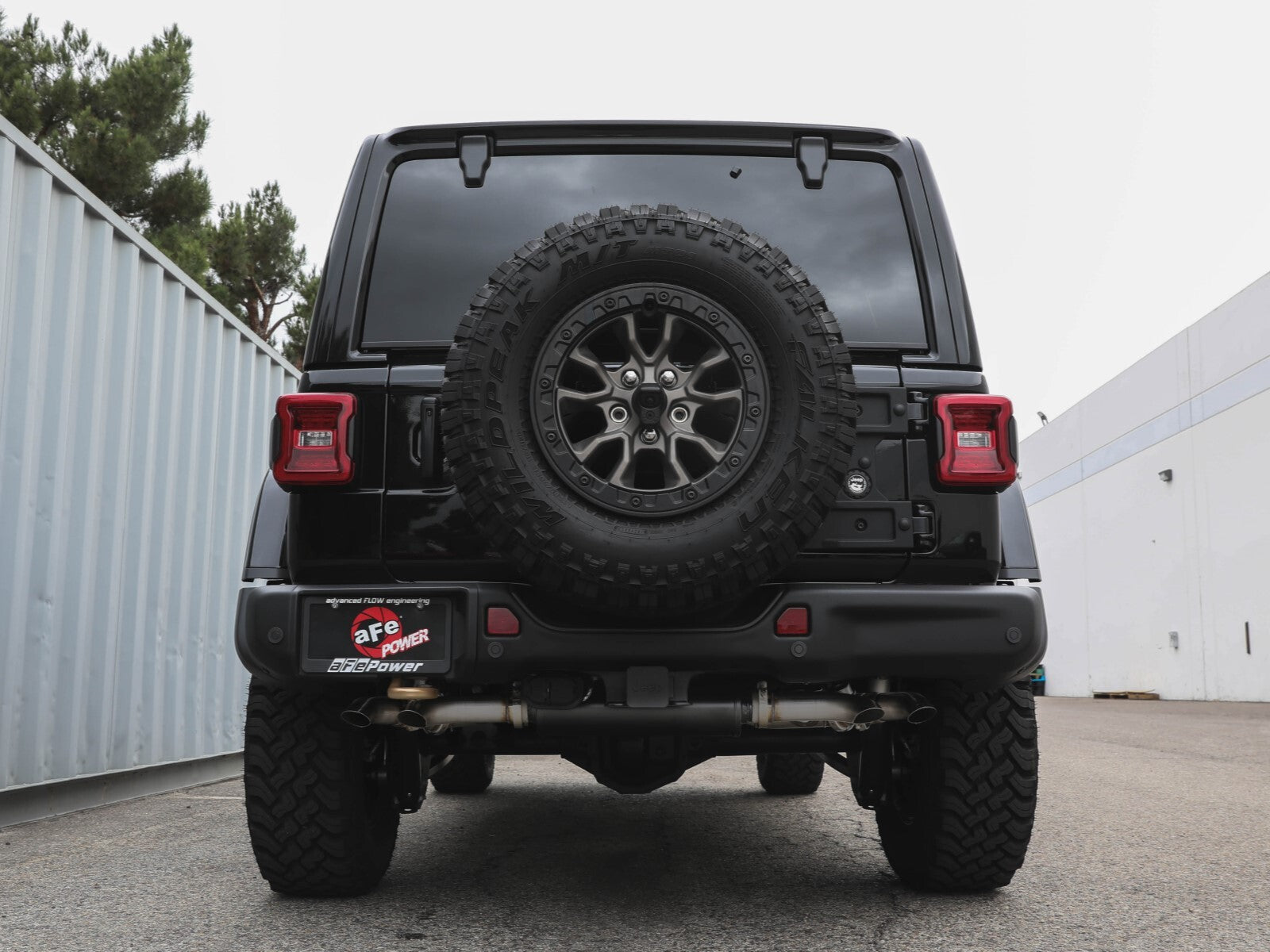 Vulcan Series 2-1/2 Inch to 3 Inch Stainless Steel Cat-Back Exhaust System Jeep Wrangler 392 21-26 V8-6.4L