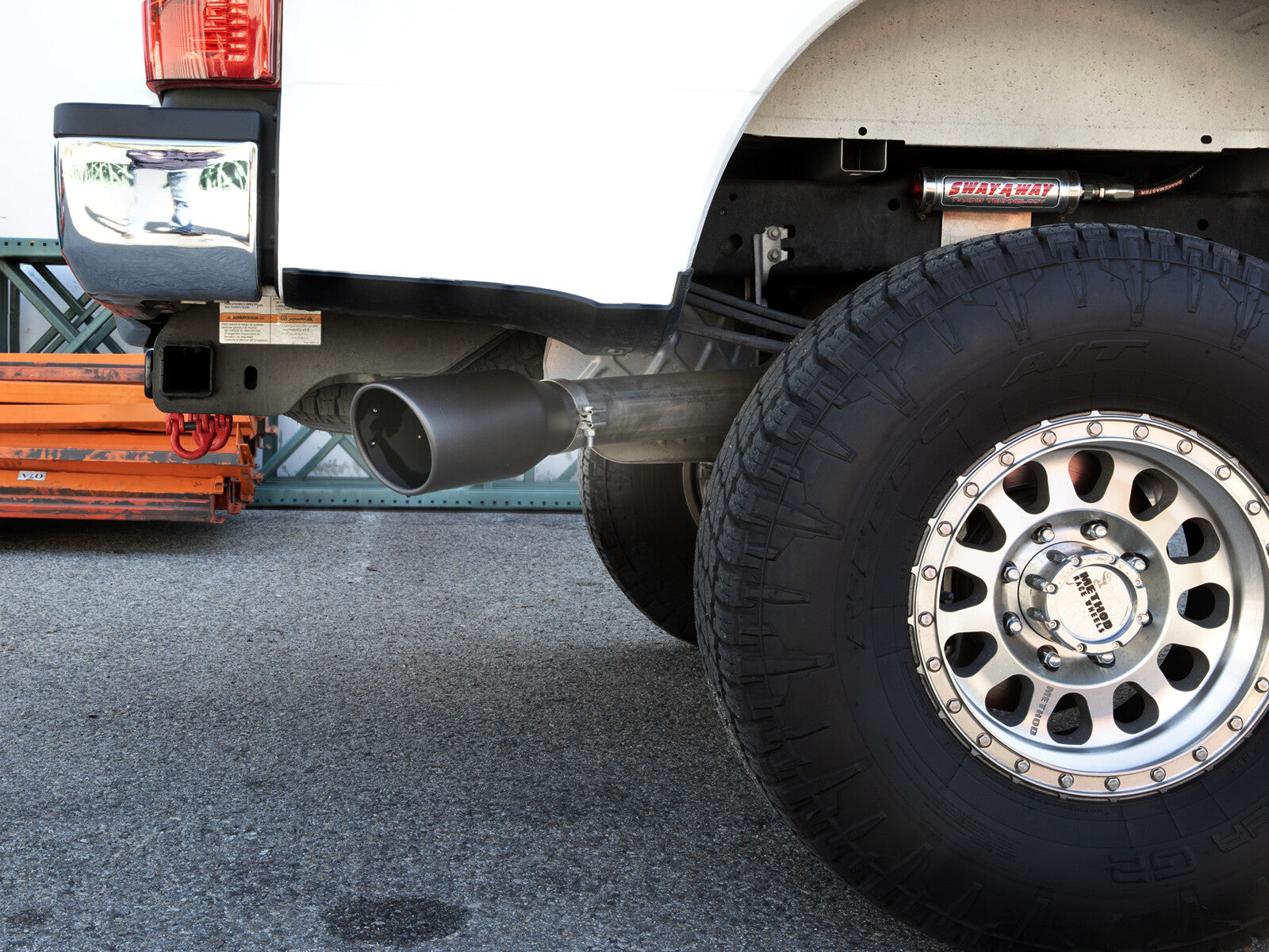 Mach Force-Xp 409 Stainless Steel Cat-Back Exhaust System Ford F-250/F-350 17-26 V8-6.2/6.8/7.3L
