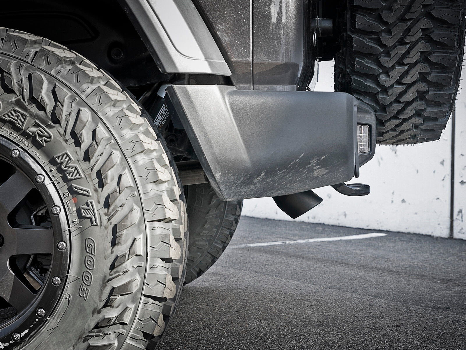Mach Force-Xp 2-1/2 Inch 409 Stainless Steel Cat-Back Hi-Tuck Exhaust System Black Tip Jeep Wrangler (Jl) 18-26 V6-3.6L