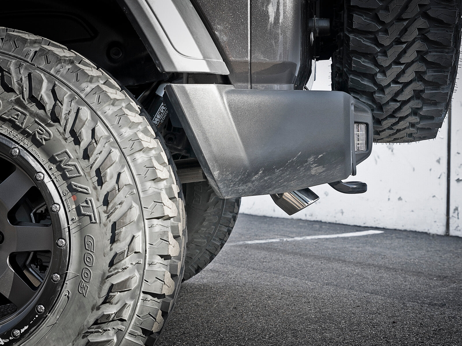 Mach Force-Xp 2-1/2 Inch 409 Stainless Steel Cat-Back Hi-Tuck Exhaust System Polished Tip Jeep Wrangler (Jl) 18-26 V6-3.6L