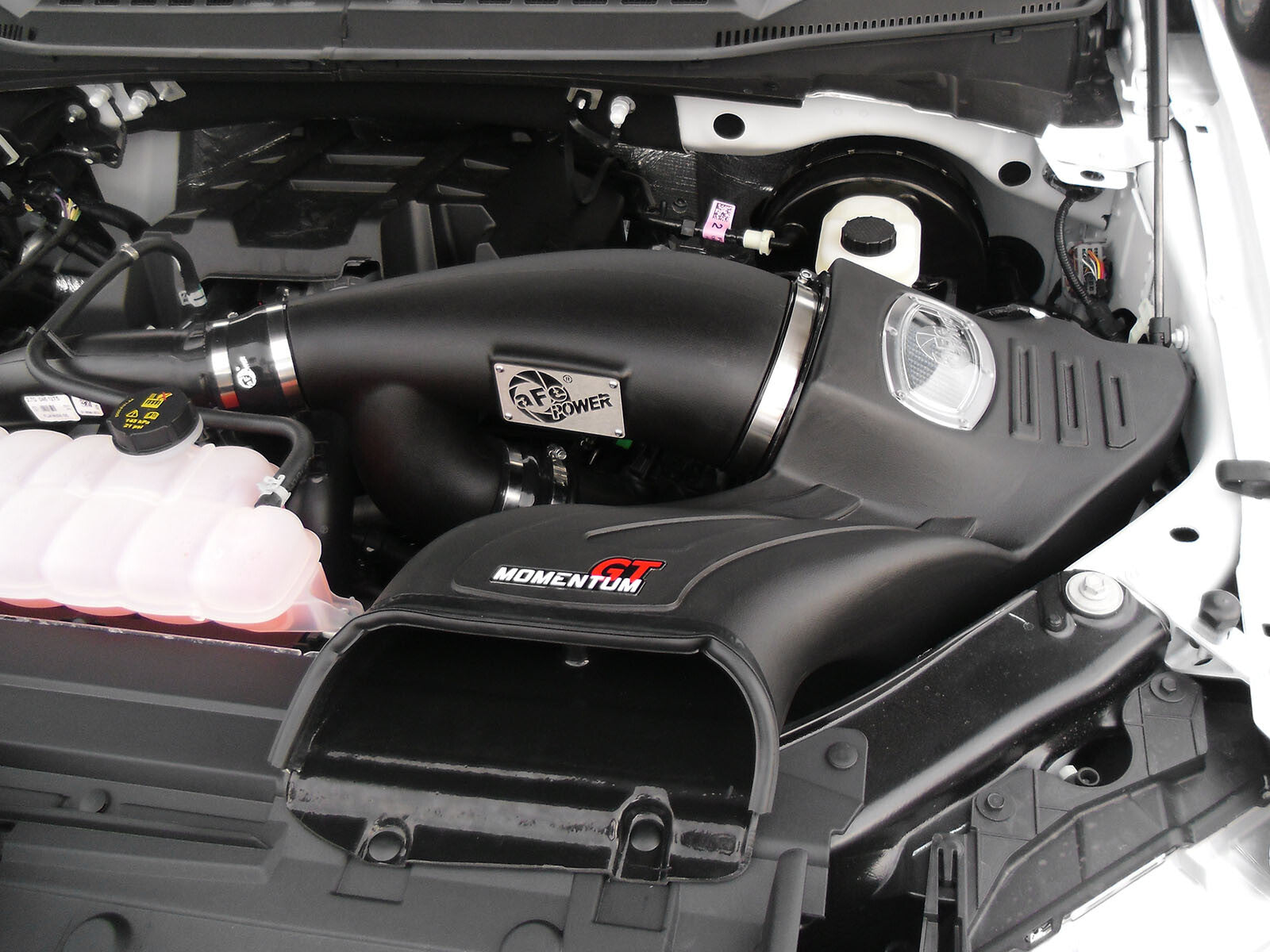 Momentum GT Cold Air Intake System w/ Pro Dry S Filter Ford F-150 15-26 V6-2.7L Twin Turbo/15-16 V6-3.5L Twin Turbo