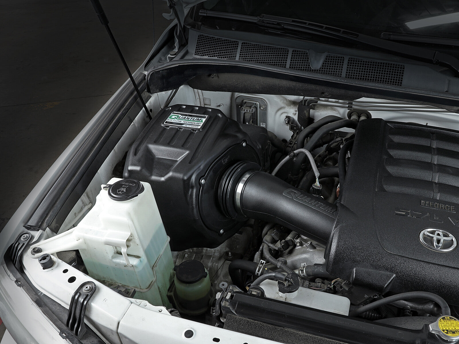 Quantum Cold Air Intake System Toyota Tundra 07-21 V8-5.7L