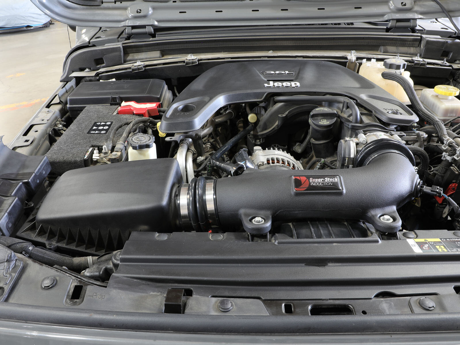 Super Stock Induction System Cold Air Intake Jeep Wrangler (Jl)/Gladiator (Jt) 18-26 V6-3.6L