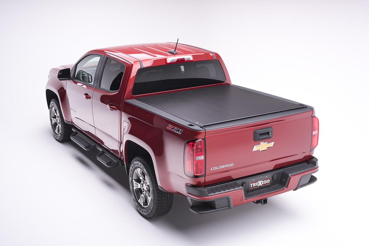 Lo Pro Tonneau Cover Black 2023-2026 Colorado/Canyon 5 Foot 2 Inch Bed Truxedo