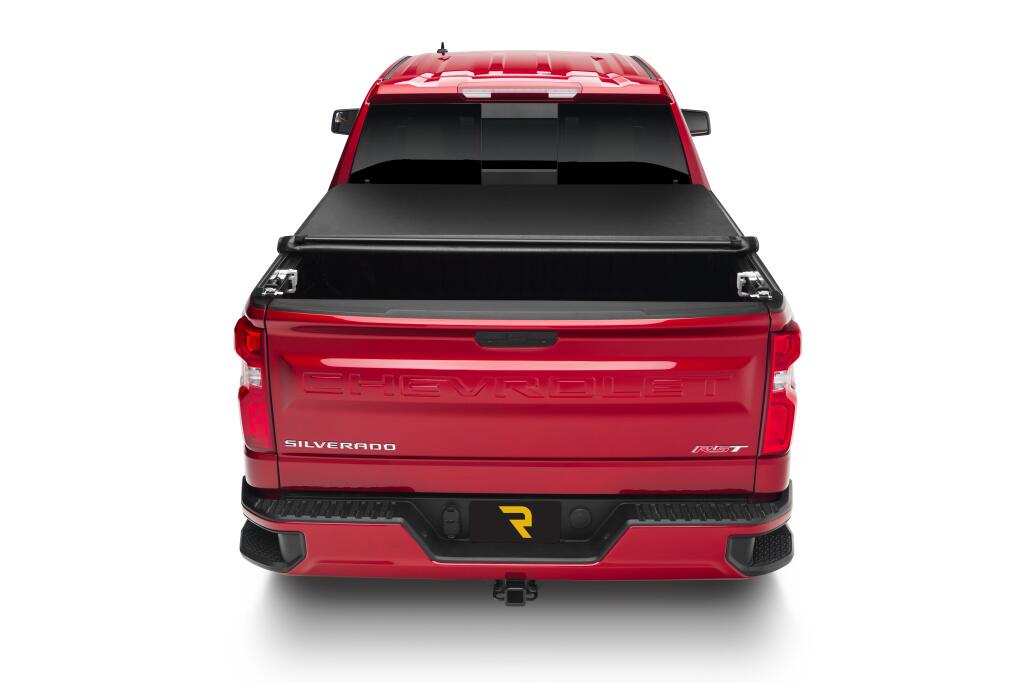 Lo Pro Tonneau Cover Black 2023-2026 Colorado/Canyon 5 Foot 2 Inch Bed Truxedo