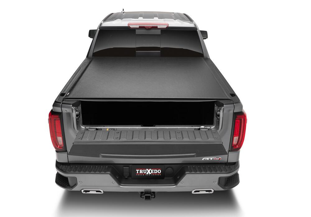 Lo Pro Tonneau Cover Black 2020-2026 GMC Sierra (with CarbonPro Bed) 5 Foot 9 Inch Bed Truxedo