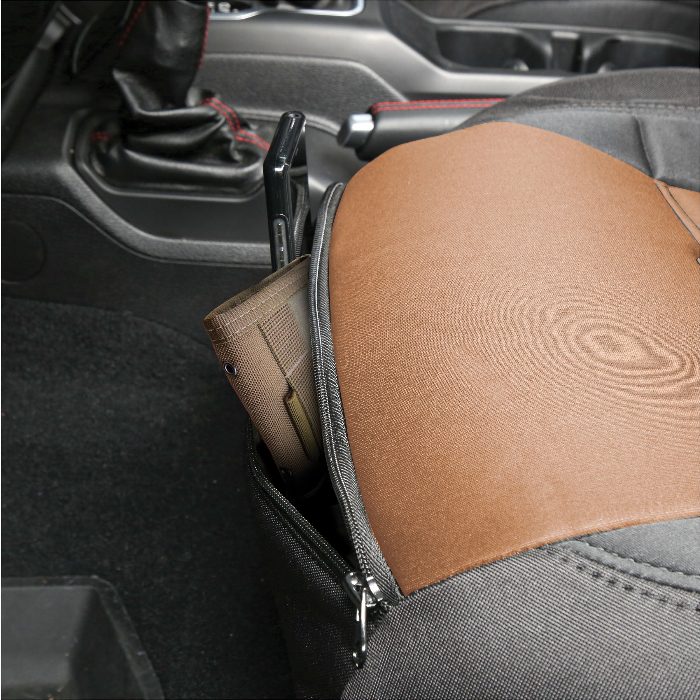 Gen2 Neoprene Front and Rear Seat Cover Kit Tan/Black 2020-2023 Jeep Gladiator Smittybilt