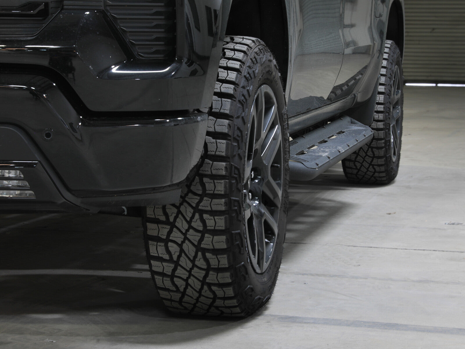 aFe Control Forged Aluminum Wheel Spacers Chevrolet 1500 19-26 6x5.5mm, Cb 78.1mm, 1-1/2 Inch Thickness