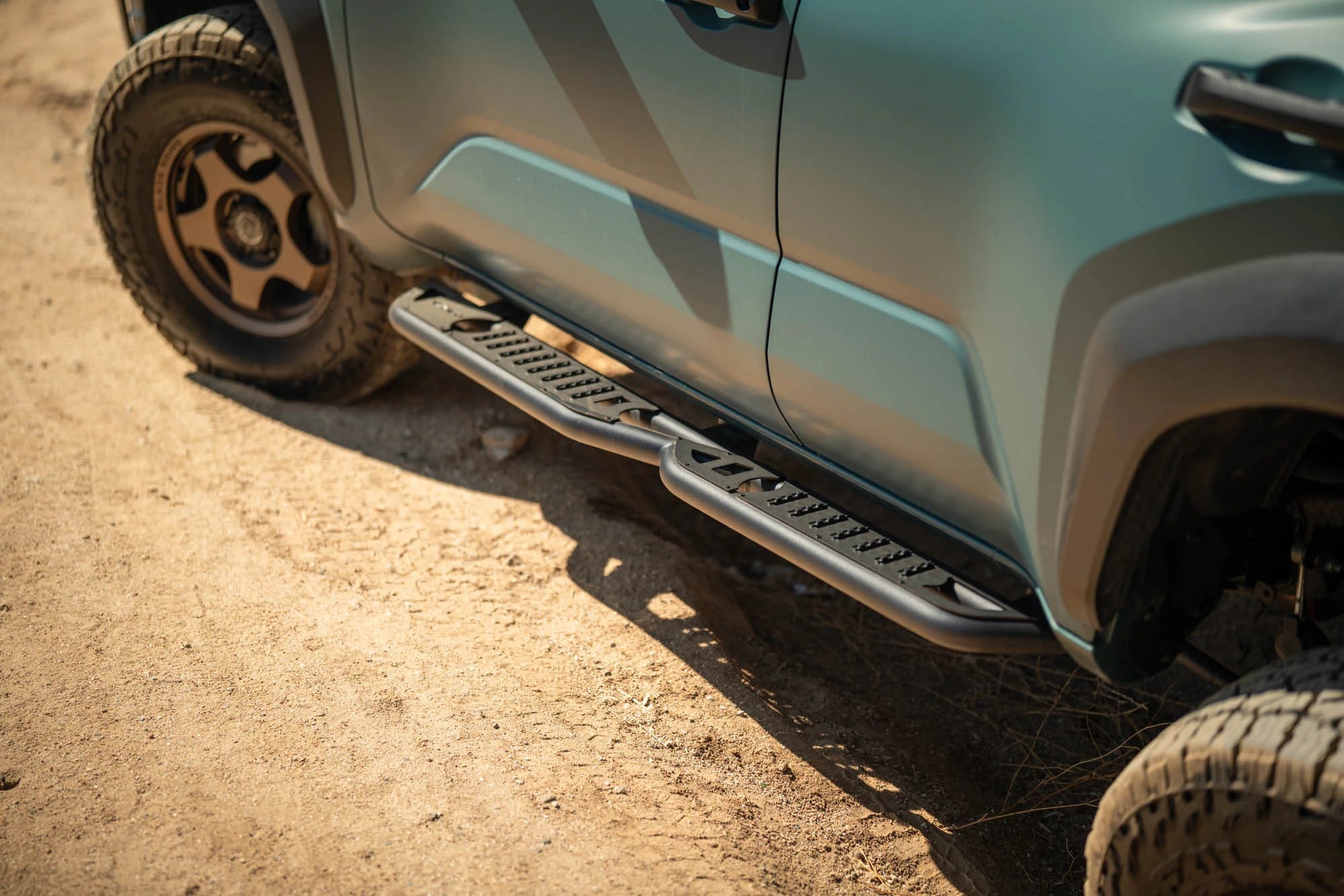 2025 Toyota 4Runner OE Plus Side Steps