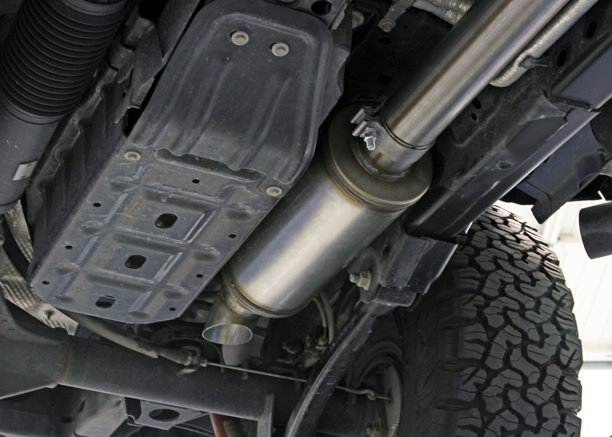 Flow Fx Extreme Cat-Back Exhaust System Fits 2018-2026 Jeep Wrangler Jl 2.0T Flow Fx Extreme Stainless Steel 3.0 Inch Cat-Back System Flowmaster