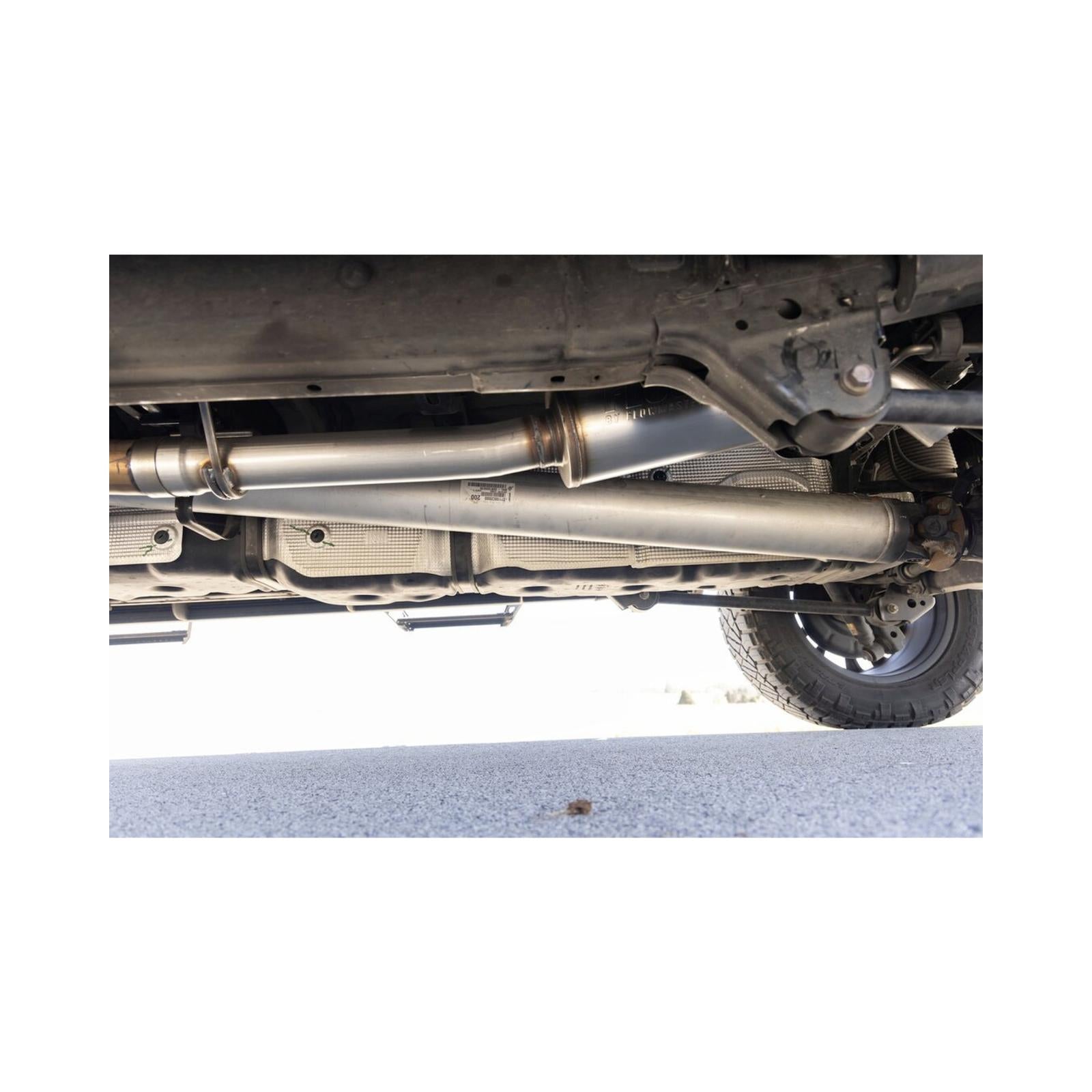 Flow Fx Extreme Cat-Back Exhaust System Fits 2022-2025 Toyota Tundra 3.4-Liter, Cat-Back, Single Out Dump Exit, Flow Fx Extreme Stainless Steel Exhaust System Flowmaster