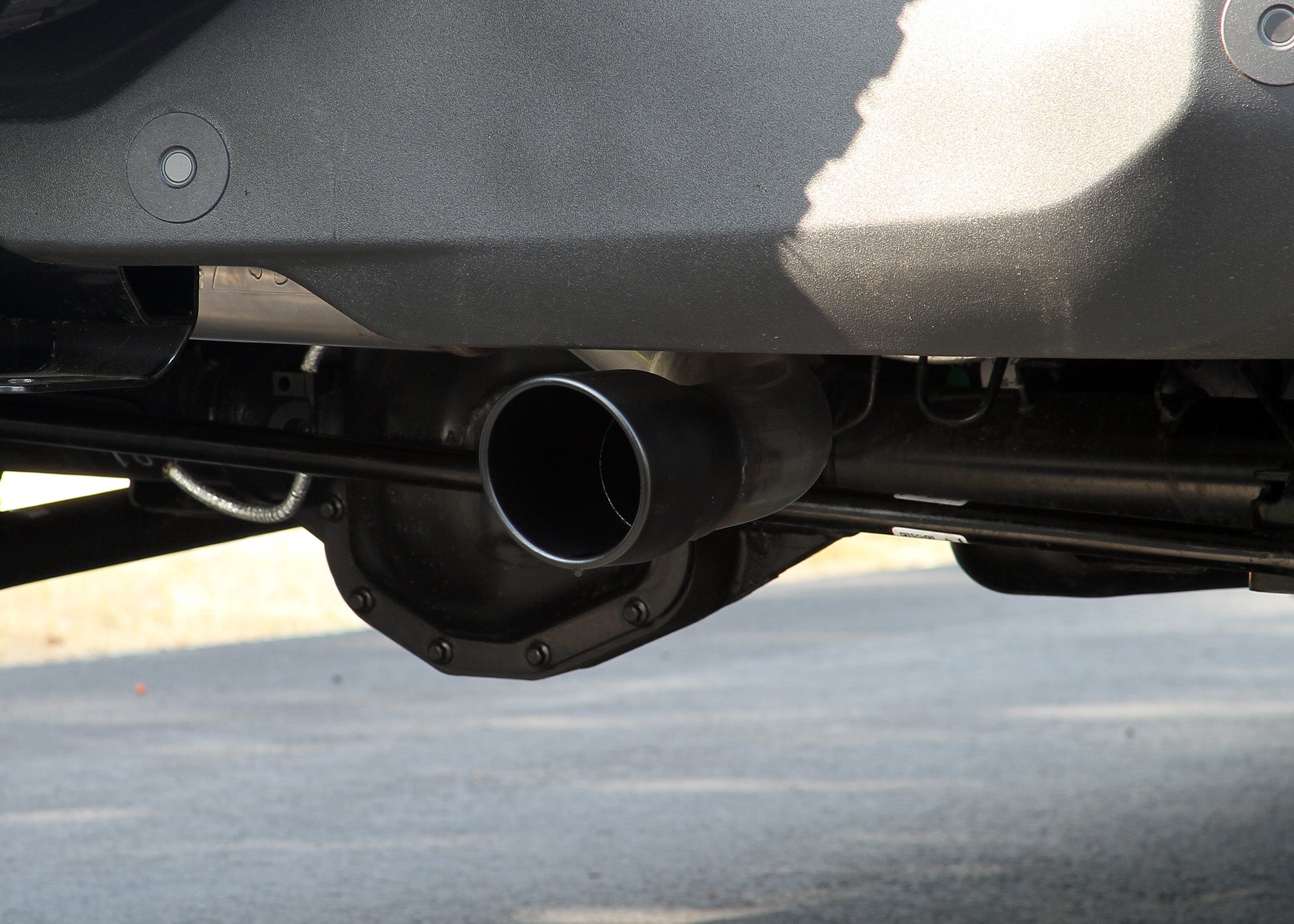 Flow Fx Cat-Back Exhaust System Fits 2021-2025 Ford Bronco 2.3/2.7-Liter, Flow Fx Cat-Back 3.00-Inch Stainless Steel Exhaust System, 4.00-Inch Black Ceramic-Coated Tips, Dual Out Rear Exit, 2 Door Models Flowmaster