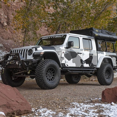 SRC Side Armor with Steps 2020-Up Jeep Gladiator Smittybilt