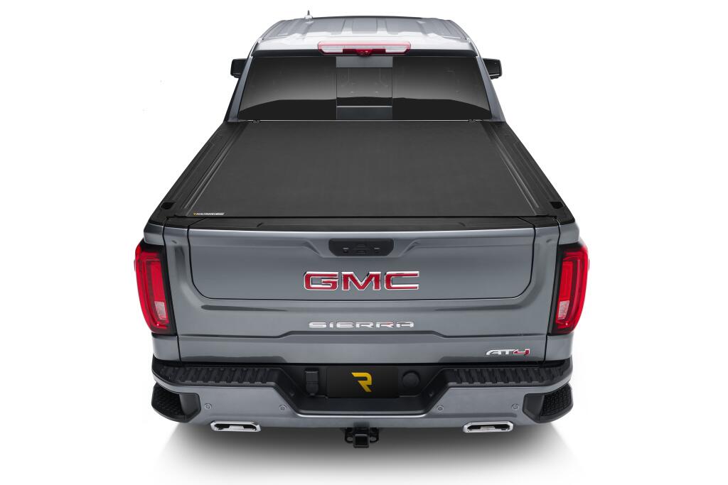 Revolver X4s Hard Rolling Truck Bed Cover 2023-2026 Colorado/Canyon 5 Foot 2 Inch Bed BAK