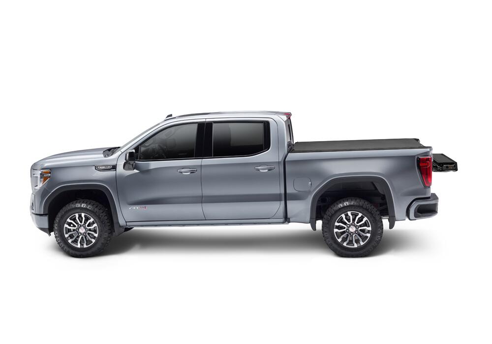 Revolver X4s Hard Rolling Truck Bed Cover 2023-2026 Colorado/Canyon 5 Foot 2 Inch Bed BAK