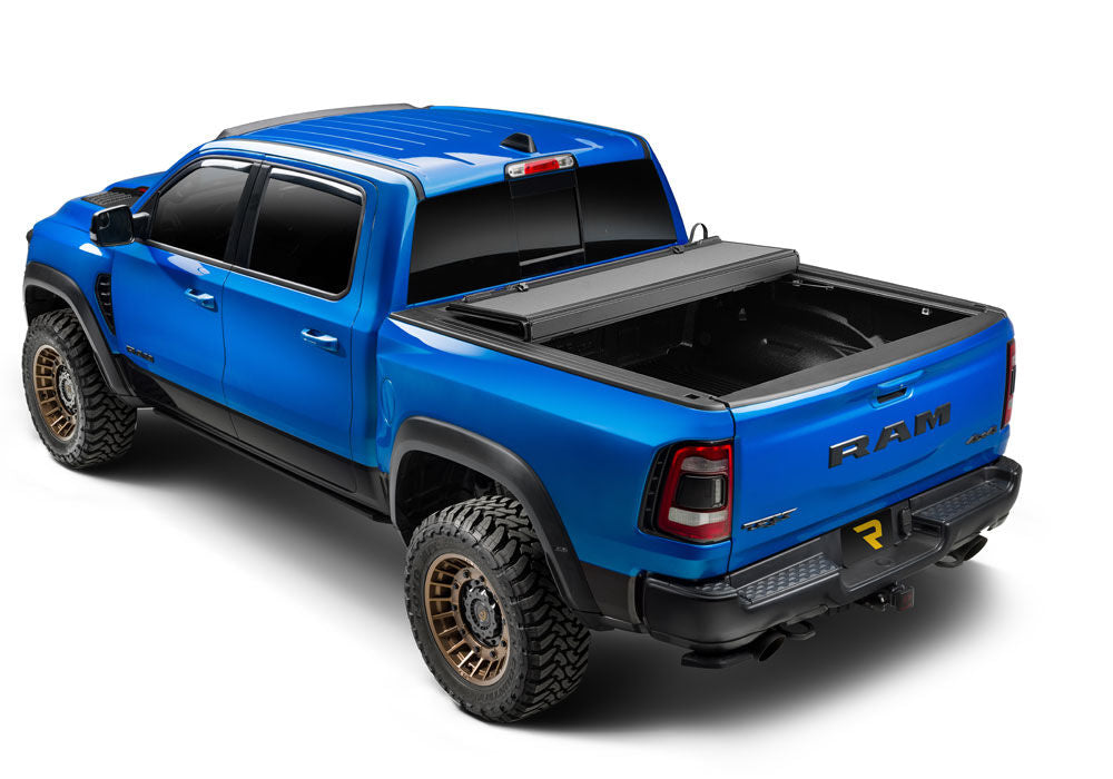 Endure ALX Tonneau Cover 2020-2026 Silverado/Sierra 2500 HD/3500 HD 6' 9 inch Bed without Factory Side Storage Boxes Extang