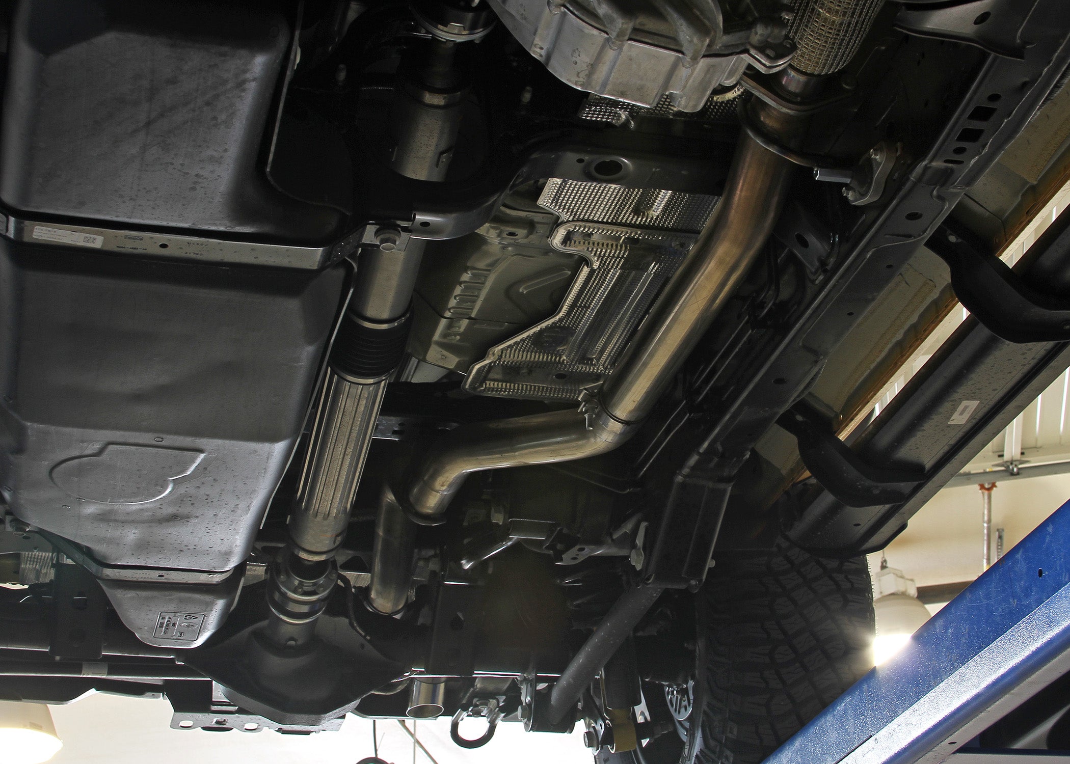 Outlaw Cat-Back Exhaust System Fits 2021-2025 Ford Bronco 2.3/2.7-Liter, Outlaw Cat-Back 3.0-Inch Stainless Steel Exhaust System, 3.0-Inch Polished Tip, Single Out Rear Exit, 2 Door Models Flowmaster