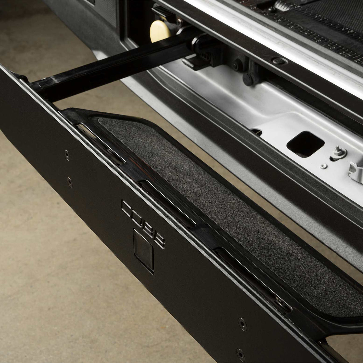COBB Tailgate Step Cover for Ford F-150 / Raptor / Raptor R 2021-2026