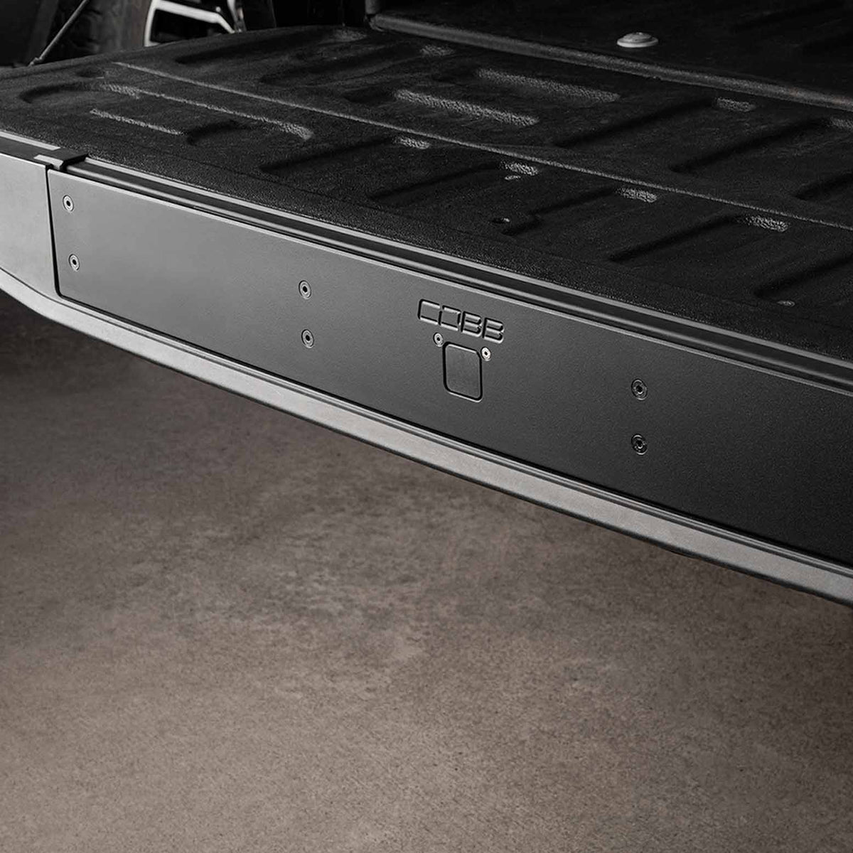 COBB Tailgate Step Cover for Ford F-150 / Raptor 2017-2020