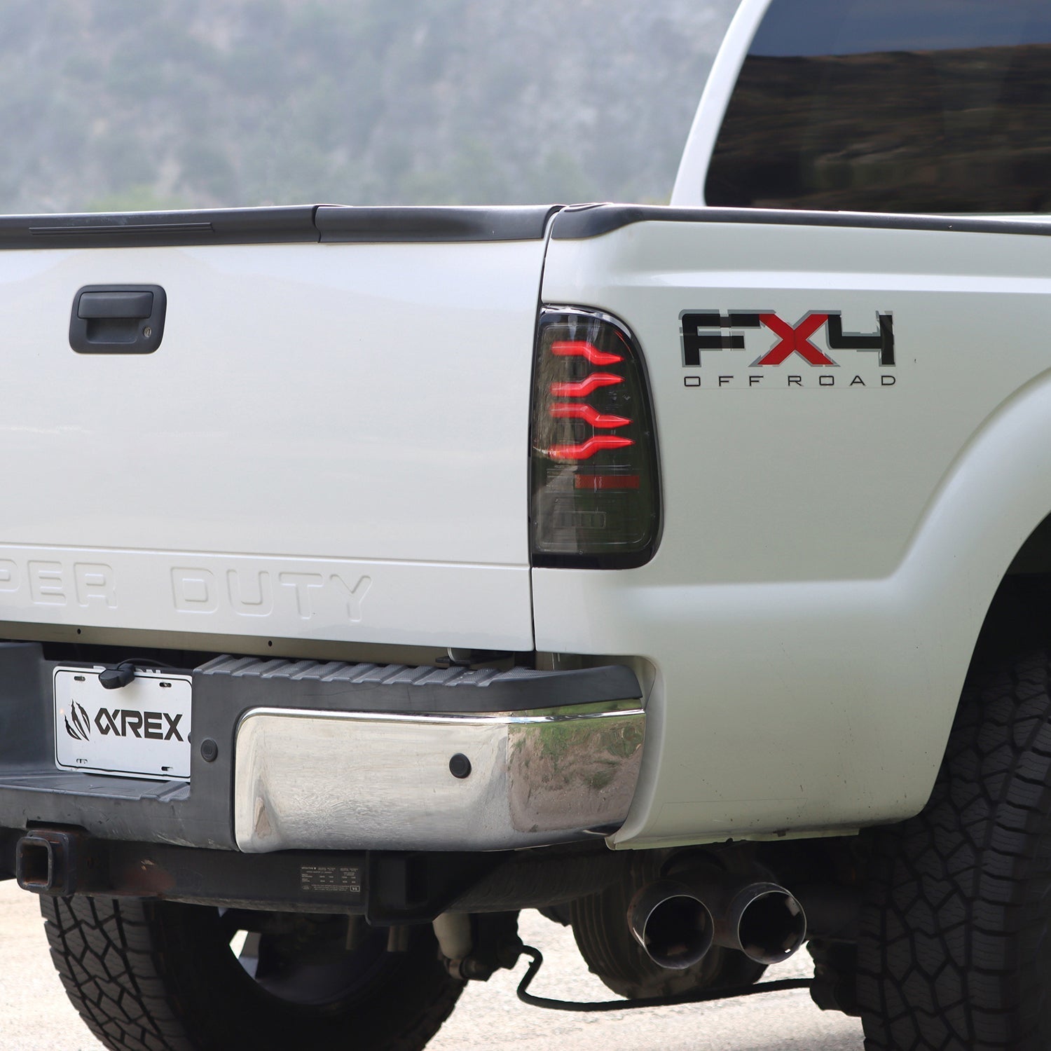 97-03 Ford F-150 / 99-16 F-250/350 Super Duty LUXX-Series LED Tail Lights Black-Red - Apollo Off-Road