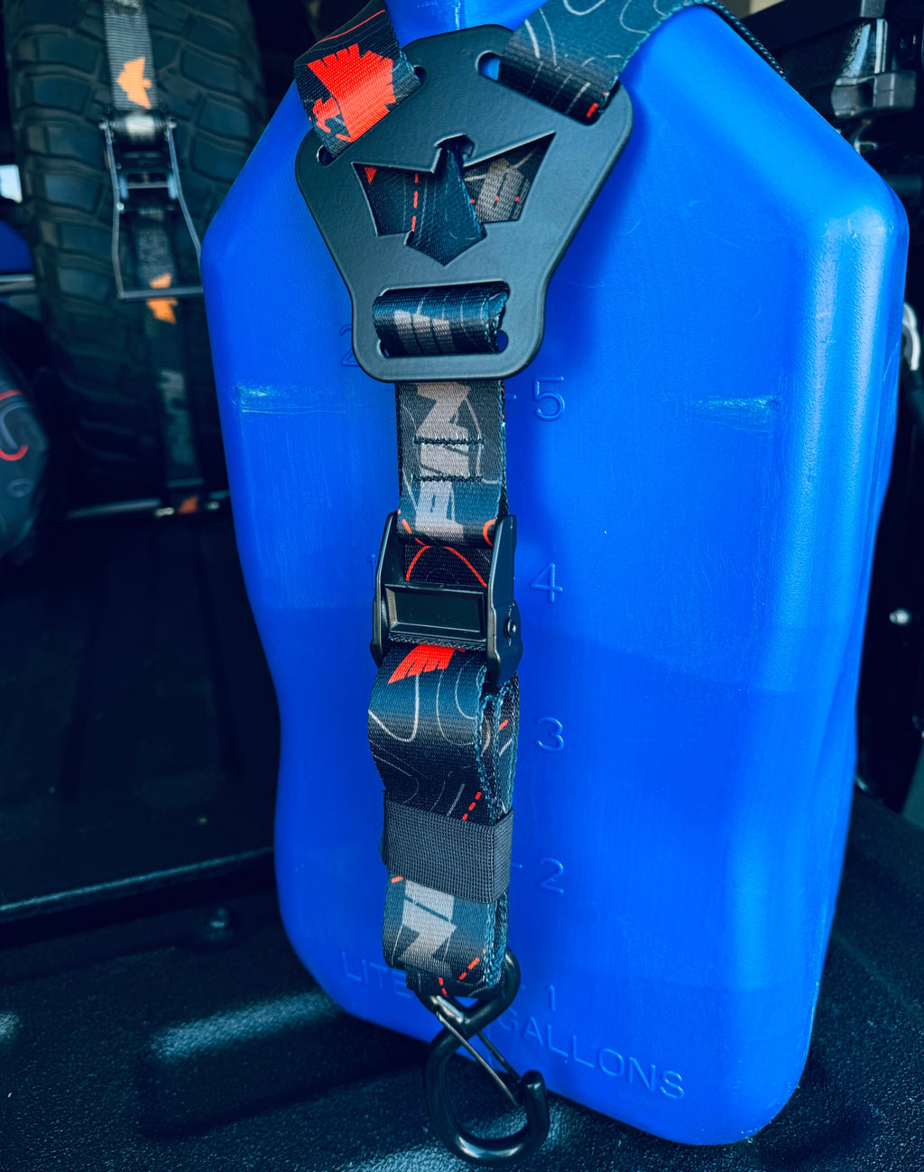 Dual Y Fuel Jug Strap- Orange Topo