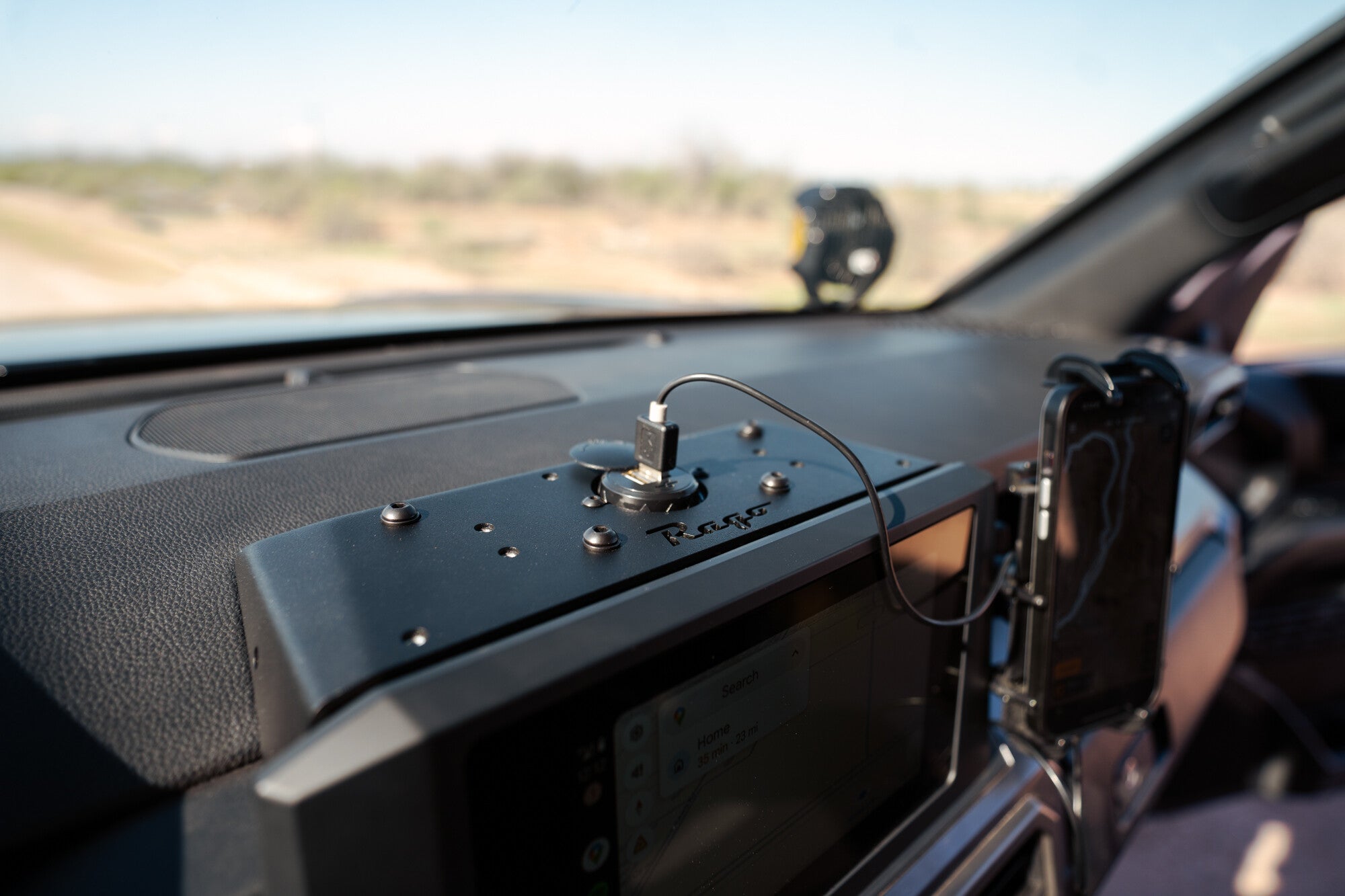 2025 Toyota 4Runner Device Dash Mount Rago Fabrication