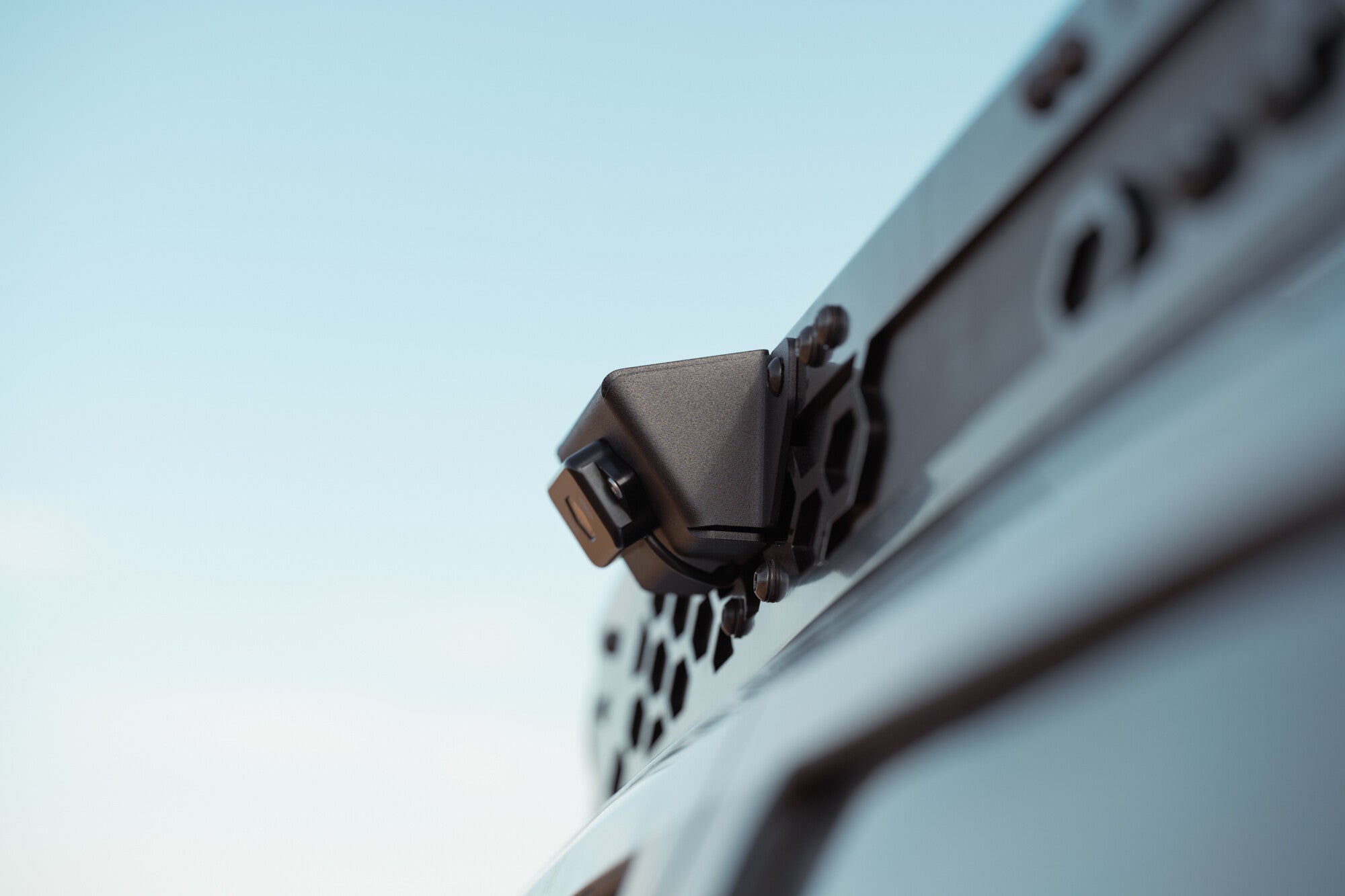The Illuminator Roof Rack Light Mount Universal Rock Light Rago Fabrication