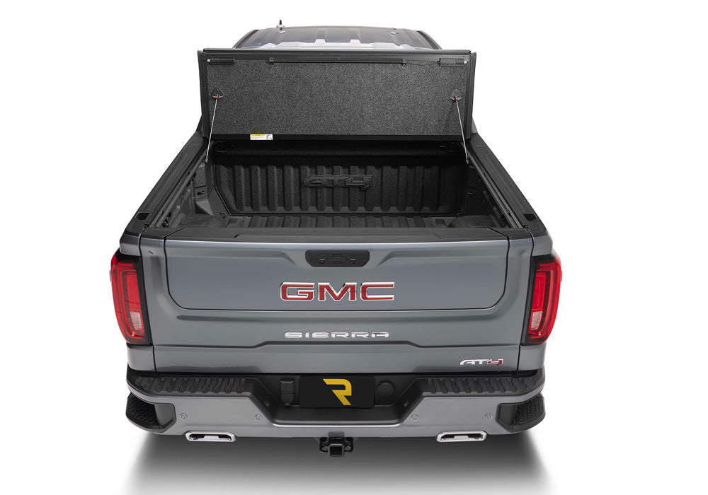 Tonneau Cover Fusion 2019 (New Body Style) 2025 Silverado/Sierra 1500 5 Foot 10 Inch Bed With Or Without MultiPro Tailgate Summit White UnderCover