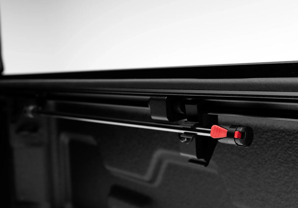 Tonneau Cover Fusion 2019 (New Body Style) 2020 Silverado/Sierra 1500 6 Foot 7 Inch Bed With Or Without MultiPro Tailgate Paint Glory Red UnderCover
